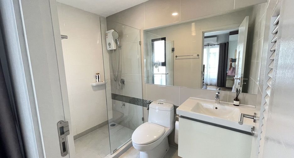 For sale 4 bedrooms house in Suan Luang, Bangkok