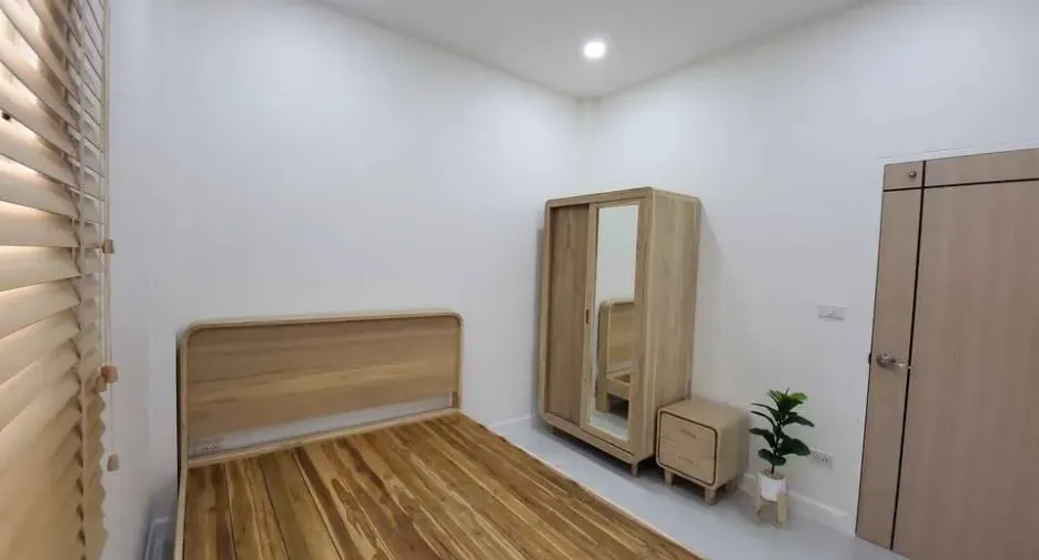 Haus zur Miete mit 3 Zimmer in Mueang Chiang Mai, Chiang Mai