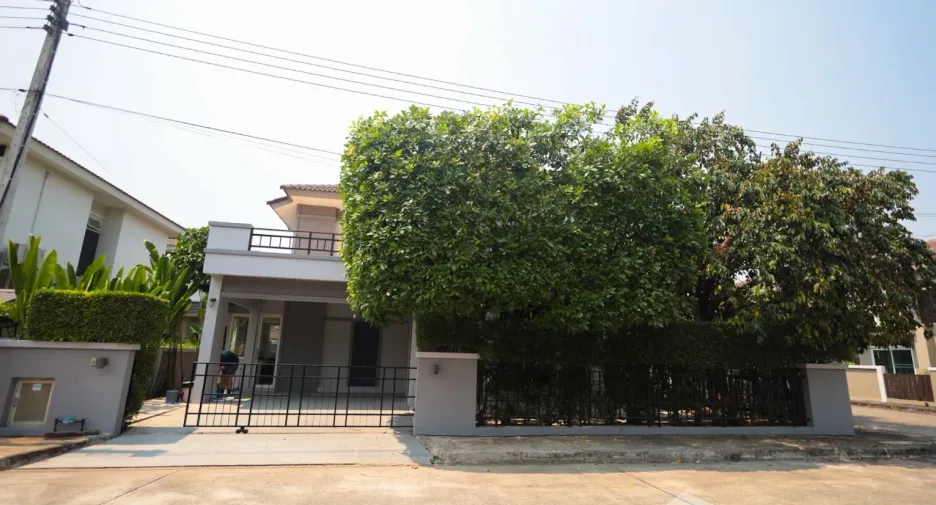For sale 3 bedrooms house in Doi Saket, Chiang Mai