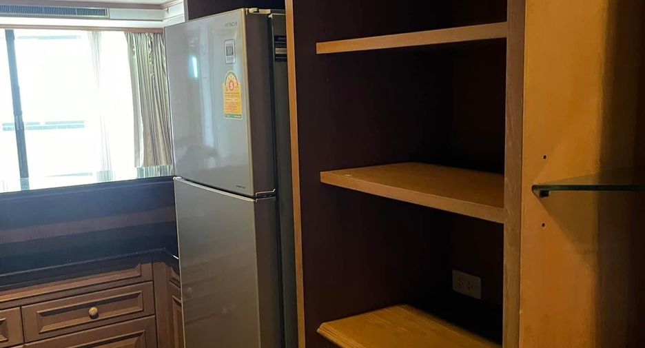 Продажа 2 спальни кондо в Кхлонг Тоеи, Бангкок