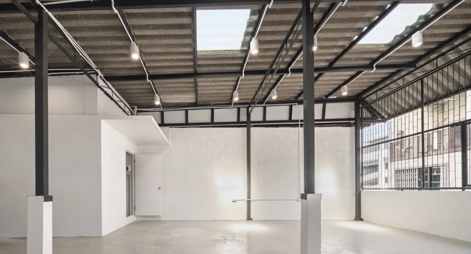 For sale 5 bedrooms retail Space in Bang Rak, Bangkok