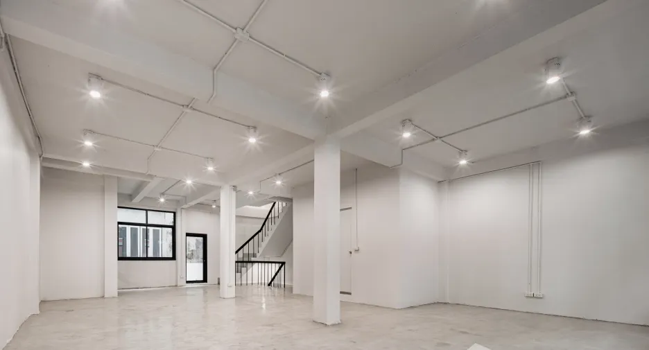 For sale 5 bedrooms retail Space in Bang Rak, Bangkok