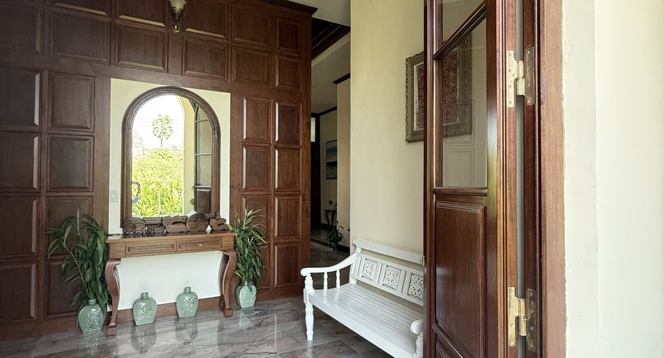 ขาย 6 ห้องนอน บ้านเดี่ยว ใน หางดง, เชียงใหม่