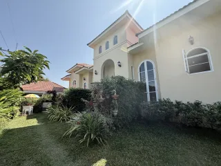 Casa en venta de 6 habitaciones en Hang Dong, Chiang Mai