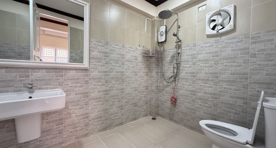 ขาย 6 ห้องนอน บ้านเดี่ยว ใน หางดง, เชียงใหม่