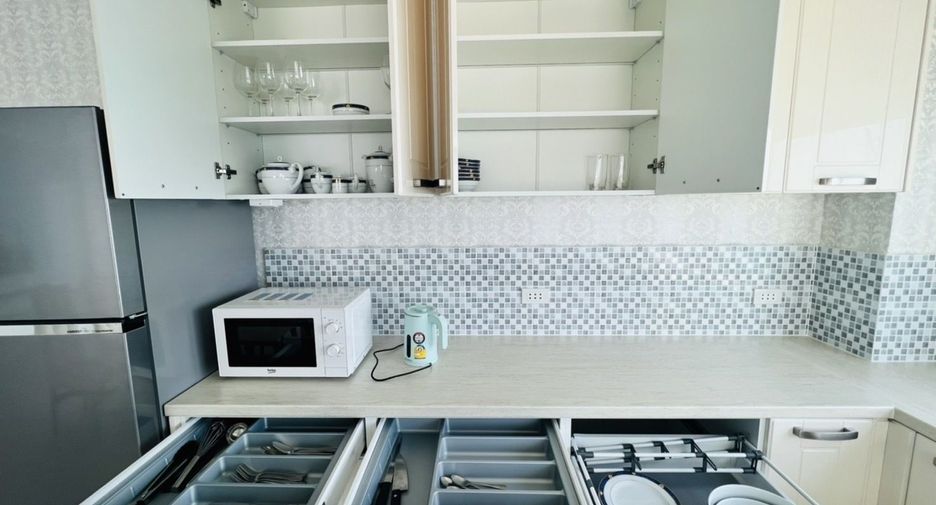 For rent 1 Beds condo 