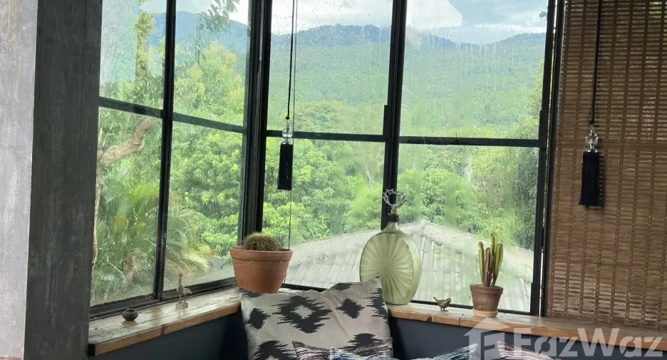 For sale 7 bedrooms villa in Mueang Chiang Mai, Chiang Mai