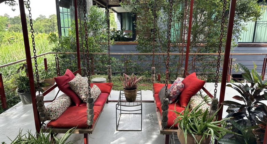 For sale 7 bedrooms villa in Mueang Chiang Mai, Chiang Mai