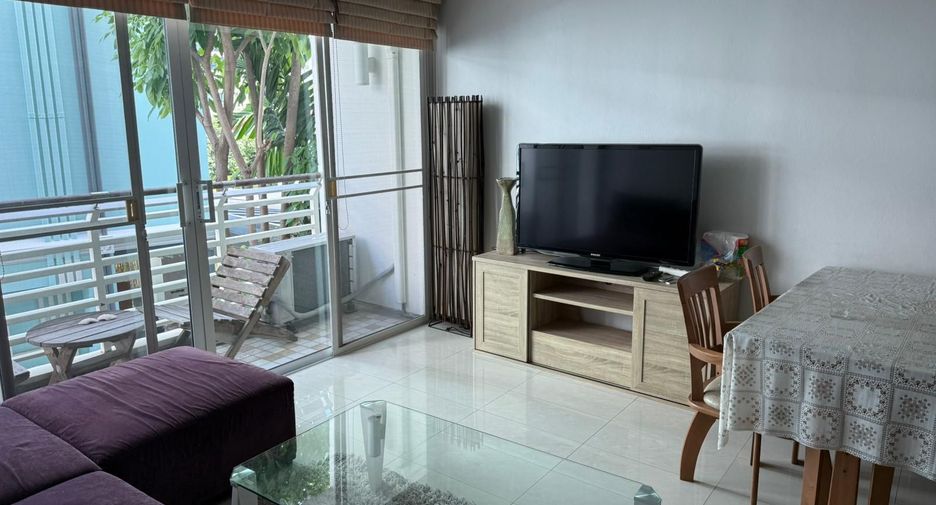 For sale 2 bedrooms condo in Watthana, Bangkok