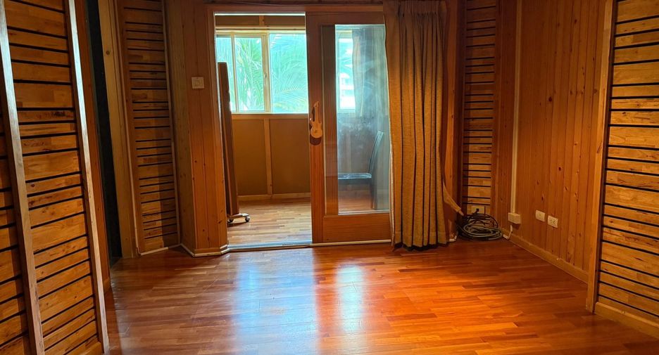 For sale 2 bedrooms condo in Watthana, Bangkok