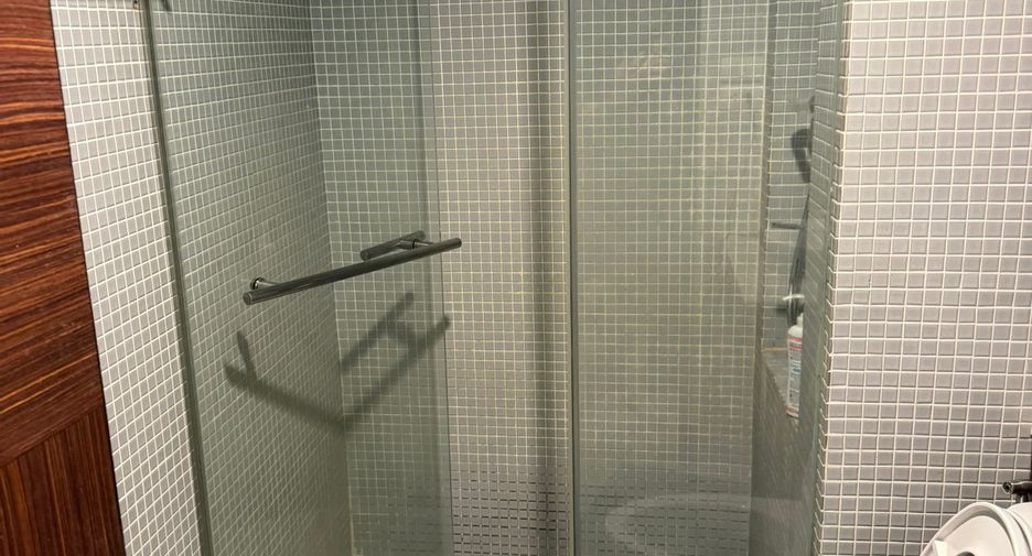 For sale 2 bedrooms condo in Watthana, Bangkok