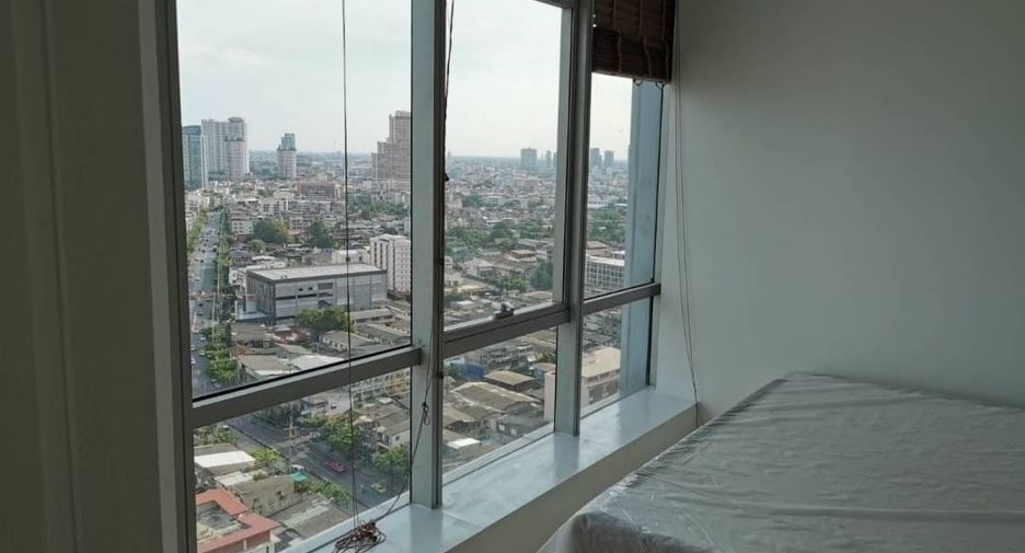For sale 2 bedrooms condo in Sathon, Bangkok