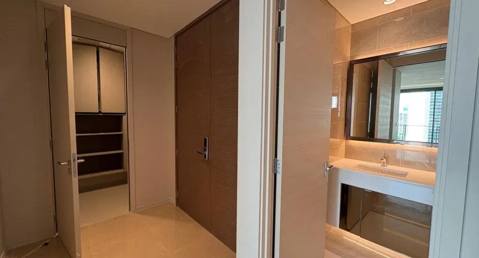 Продажа 2 спальни кондо в Патхум Щан, Бангкок
