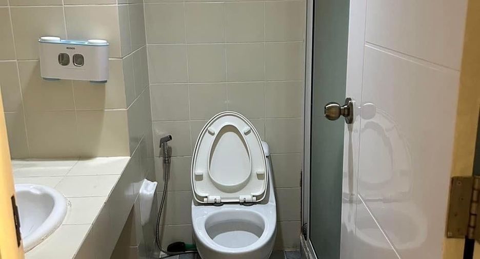 Продажа 1 кровать кондо в Банг Капи, Бангкок