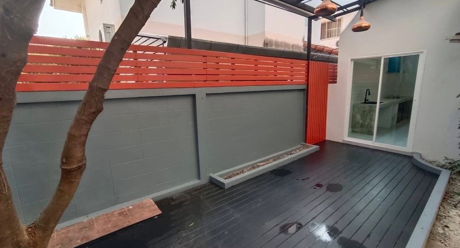 For sale 4 bedrooms house in San Sai, Chiang Mai