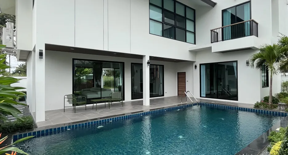 出售 4 卧室 独立屋 在 Mueang Chiang Mai, Chiang Mai