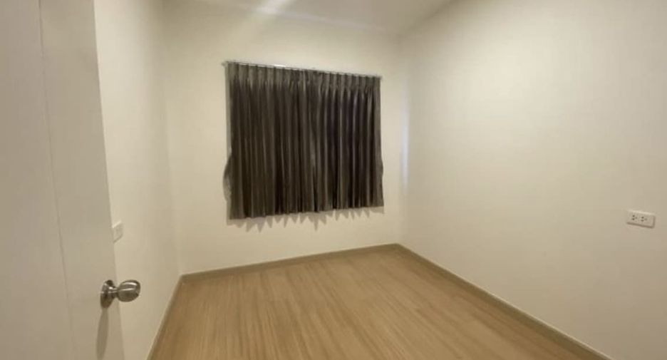 For sale 4 bedrooms townhouse in Phra Pradaeng, Samut Prakan