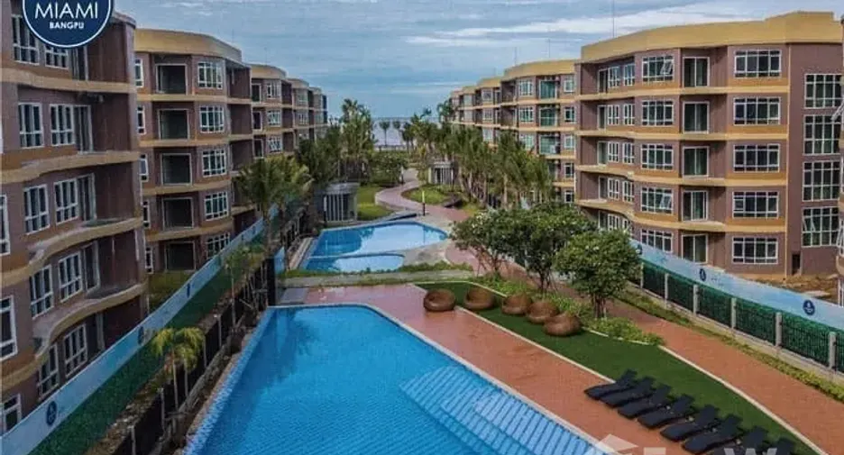 For sale studio condo in Mueang Samut Prakan, Samut Prakan