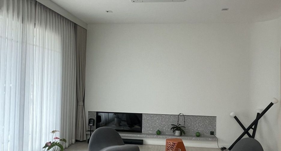 For sale 4 bedrooms house in Mueang Samut Prakan, Samut Prakan