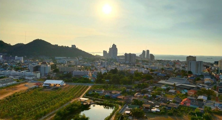 For sale 1 bed condo in Si Racha, Chonburi