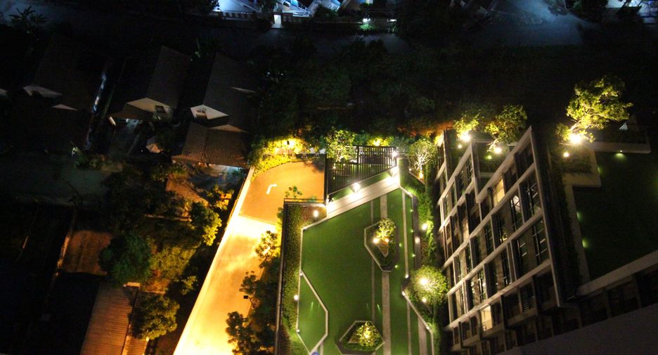 For sale 1 bed condo in Si Racha, Chonburi