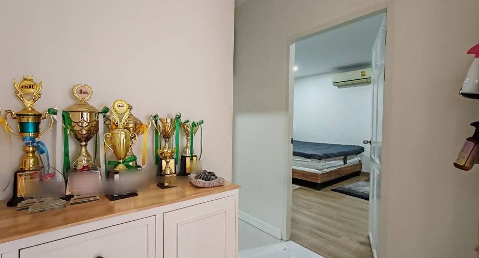À vendre et à louer 5 chambres maison à Hang Dong, Chiang Mai