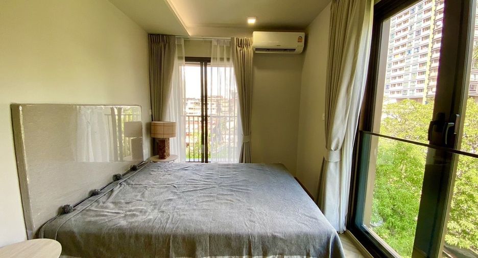 For sale and for rent 1 bed condo in Watthana, Bangkok