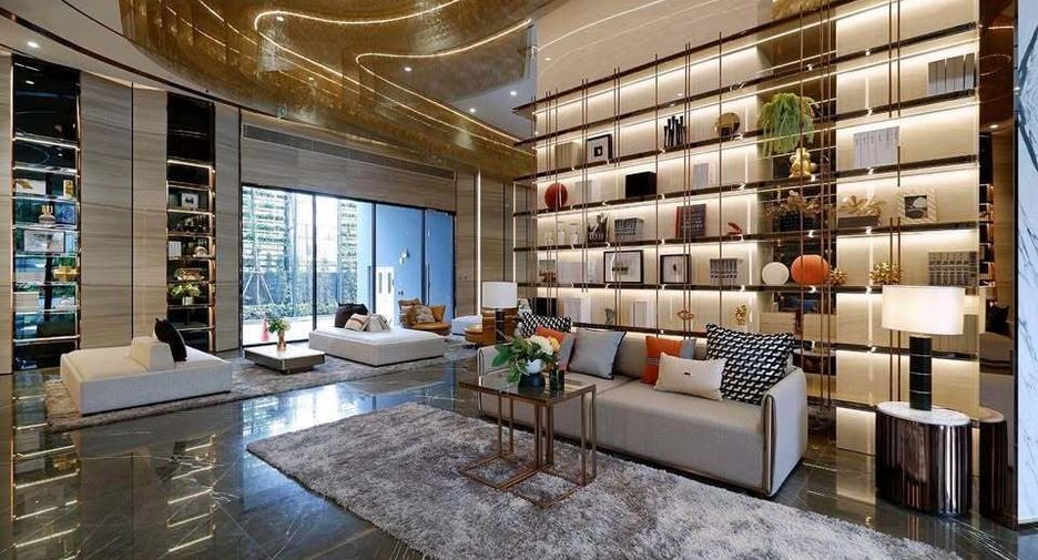 For sale and for rent 2 bedrooms condo in Watthana, Bangkok