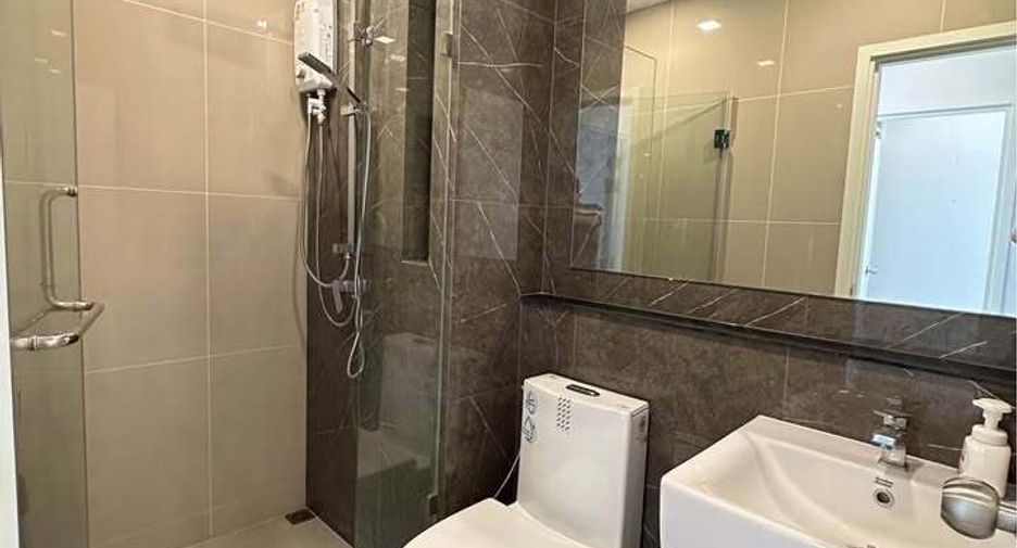 For sale and for rent 2 bedrooms condo in Watthana, Bangkok