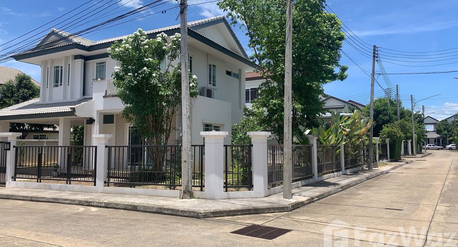 For rent 3 bedrooms house in Mueang Chiang Mai, Chiang Mai