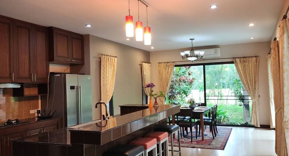 For sale 5 bedrooms villa in Mae Rim, Chiang Mai