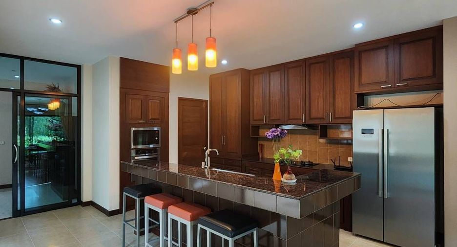 For sale 5 bedrooms villa in Mae Rim, Chiang Mai
