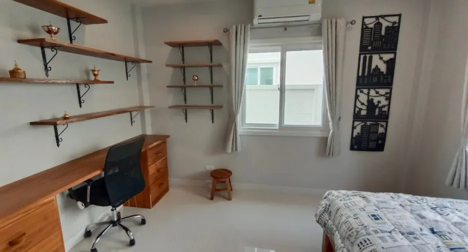 For rent 4 bedrooms house in Mae Rim, Chiang Mai