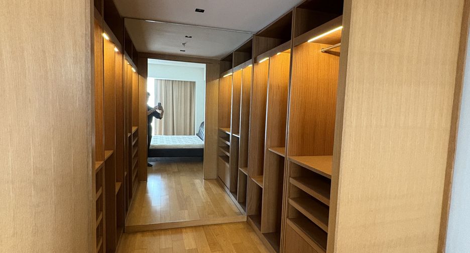 Wohnung zum Kauf mit 3 Zimmer in Sathon, Bangkok