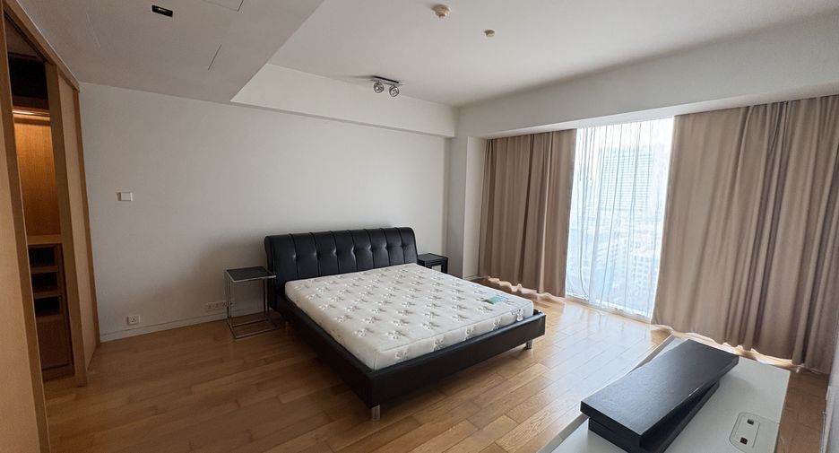 Wohnung zum Kauf mit 3 Zimmer in Sathon, Bangkok