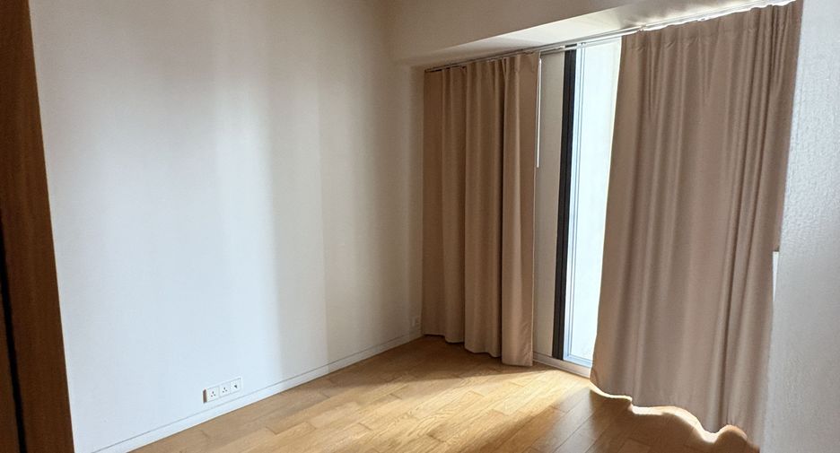 Wohnung zum Kauf mit 3 Zimmer in Sathon, Bangkok