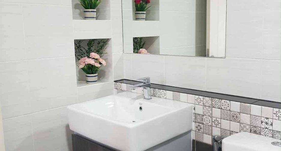 For rent 2 bedrooms condo in Mueang Chiang Mai, Chiang Mai