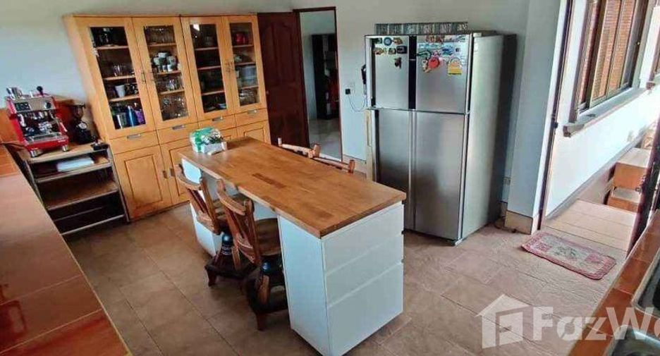 For rent 3 bedrooms house in Mueang Chiang Mai, Chiang Mai