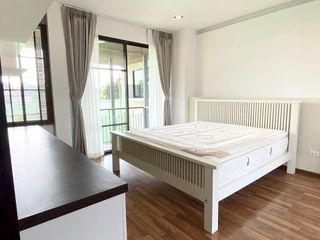 For sale 5 bedrooms house in Mueang Chiang Mai, Chiang Mai