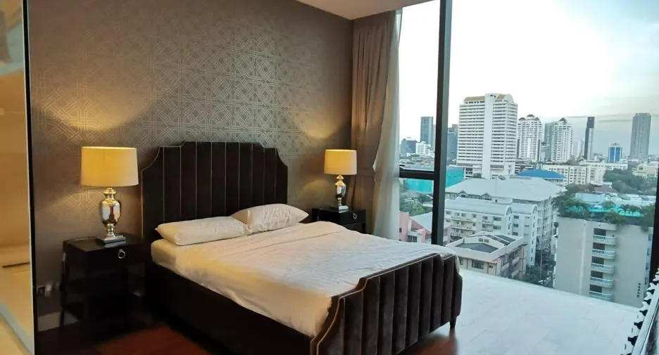 Condo en venta y en alquiler de 2 habitaciones en Khlong Toei, Bangkok