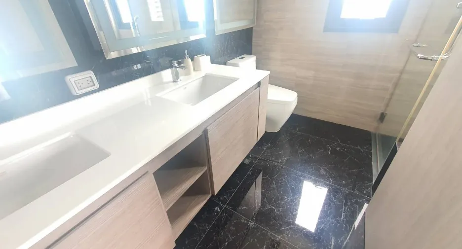 For rent 2 ベッドルーム condo in Bang Lamung, Chonburi