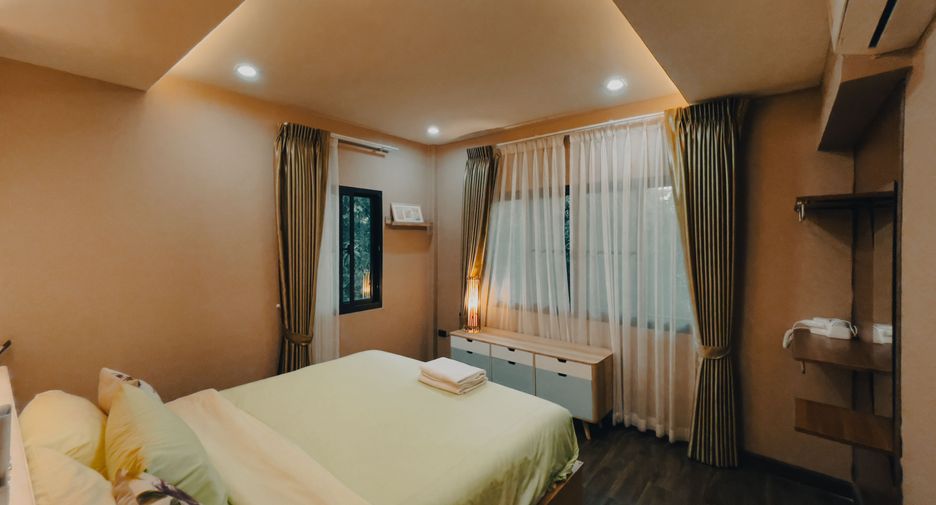 À vendre et à louer 4 chambres villa à San Sai, Chiang Mai
