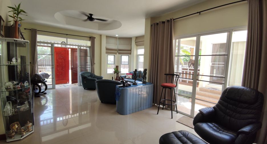 À vendre 4 chambres villa à San Kamphaeng, Chiang Mai