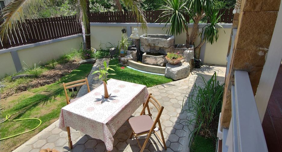 À vendre 4 chambres villa à San Kamphaeng, Chiang Mai