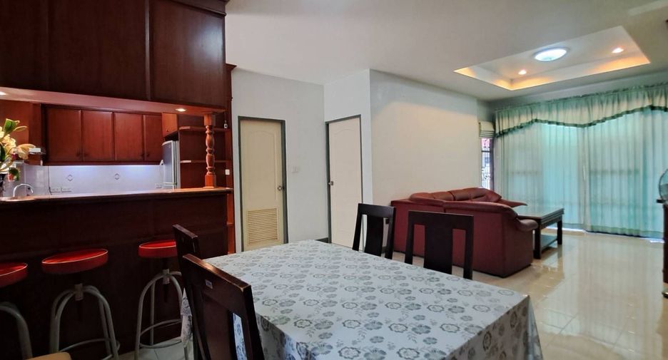 Haus zur Miete mit 3 Zimmer in Bang Lamung, Chonburi