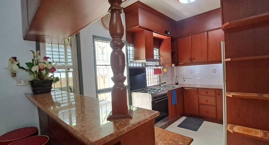Haus zur Miete mit 3 Zimmer in Bang Lamung, Chonburi