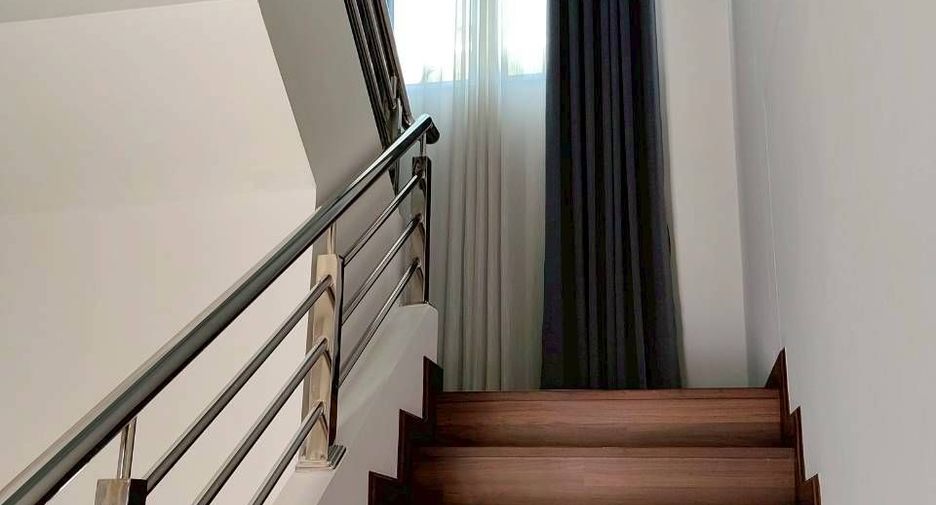 For sale 3 bedrooms house in San Kamphaeng, Chiang Mai