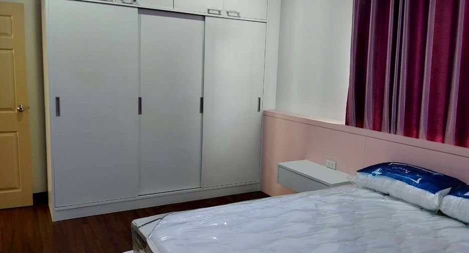 For sale 3 bedrooms house in San Kamphaeng, Chiang Mai