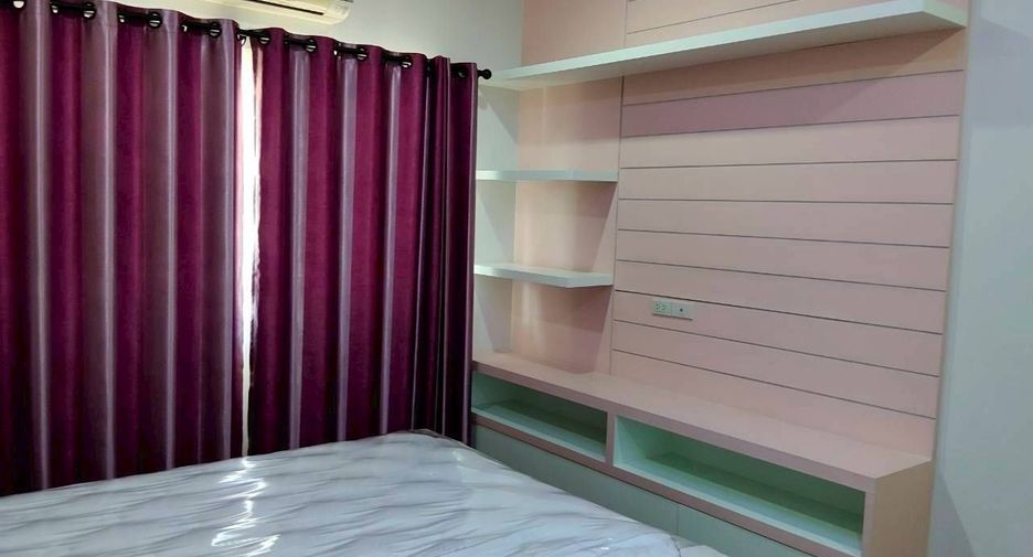 For sale 3 bedrooms house in San Kamphaeng, Chiang Mai