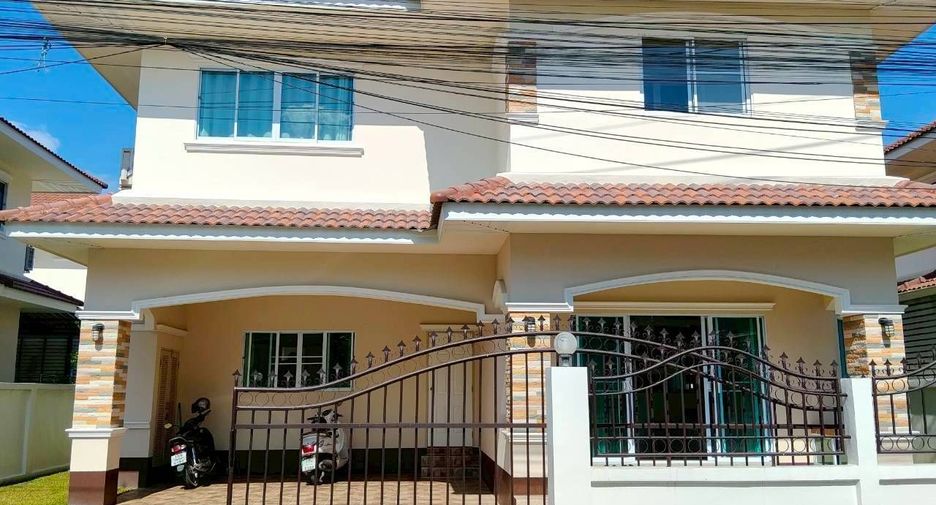 For sale 3 bedrooms house in San Kamphaeng, Chiang Mai